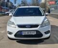 Белый Форд Фокус, объемом двигателя 1.6 л и пробегом 250 тыс. км за 4999 $, фото 2 на Automoto.ua