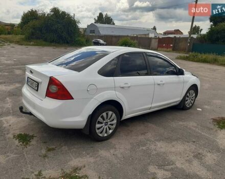 Белый Форд Фокус, объемом двигателя 1.6 л и пробегом 187 тыс. км за 5750 $, фото 8 на Automoto.ua