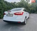 Белый Форд Фокус, объемом двигателя 2 л и пробегом 220 тыс. км за 5900 $, фото 1 на Automoto.ua