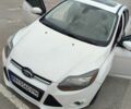 Білий Форд Фокус, об'ємом двигуна 2 л та пробігом 240 тис. км за 6200 $, фото 1 на Automoto.ua