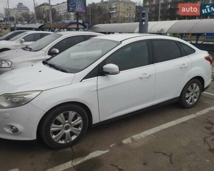 Белый Форд Фокус, объемом двигателя 2 л и пробегом 298 тыс. км за 7800 $, фото 3 на Automoto.ua
