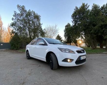 Білий Форд Фокус, об'ємом двигуна 1.6 л та пробігом 239 тис. км за 4800 $, фото 2 на Automoto.ua