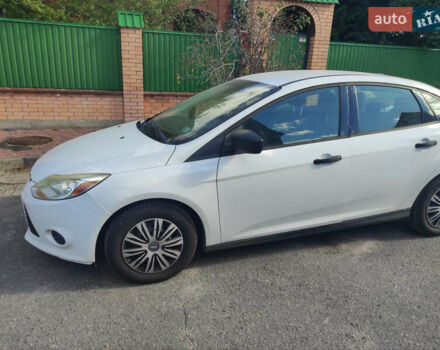 Білий Форд Фокус, об'ємом двигуна 2 л та пробігом 187 тис. км за 6500 $, фото 1 на Automoto.ua
