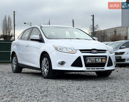 Белый Форд Фокус, объемом двигателя 2 л и пробегом 164 тыс. км за 6800 $, фото 1 на Automoto.ua