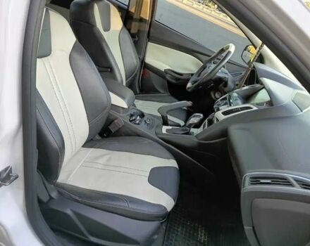 Білий Форд Фокус, об'ємом двигуна 2 л та пробігом 90 тис. км за 9000 $, фото 9 на Automoto.ua