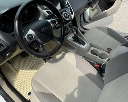 Белый Форд Фокус, объемом двигателя 2 л и пробегом 236 тыс. км за 6699 $, фото 8 на Automoto.ua