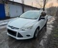 Білий Форд Фокус, об'ємом двигуна 2 л та пробігом 150 тис. км за 5990 $, фото 2 на Automoto.ua