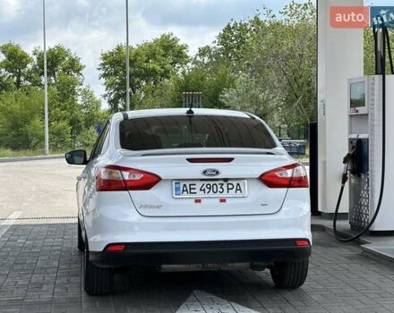 Белый Форд Фокус, объемом двигателя 2 л и пробегом 160 тыс. км за 7900 $, фото 18 на Automoto.ua