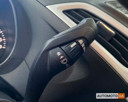 Белый Форд Фокус, объемом двигателя 1.6 л и пробегом 49 тыс. км за 10900 $, фото 17 на Automoto.ua