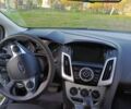 Белый Форд Фокус, объемом двигателя 2 л и пробегом 210 тыс. км за 5800 $, фото 5 на Automoto.ua