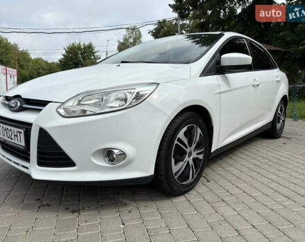 Белый Форд Фокус, объемом двигателя 2 л и пробегом 236 тыс. км за 6699 $, фото 4 на Automoto.ua