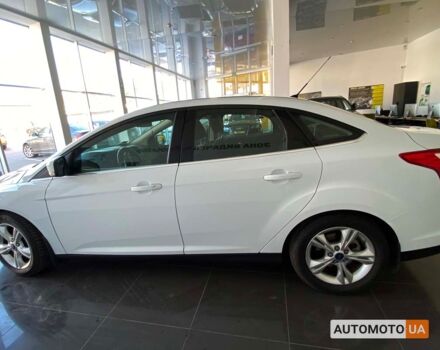 Белый Форд Фокус, объемом двигателя 1.6 л и пробегом 49 тыс. км за 10900 $, фото 3 на Automoto.ua