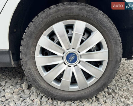 Белый Форд Фокус, объемом двигателя 2 л и пробегом 164 тыс. км за 6800 $, фото 14 на Automoto.ua