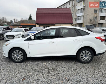 Белый Форд Фокус, объемом двигателя 2 л и пробегом 164 тыс. км за 6800 $, фото 6 на Automoto.ua
