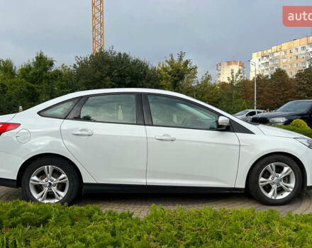 Белый Форд Фокус, объемом двигателя 2 л и пробегом 187 тыс. км за 7500 $, фото 3 на Automoto.ua
