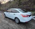 Білий Форд Фокус, об'ємом двигуна 2 л та пробігом 150 тис. км за 5990 $, фото 6 на Automoto.ua