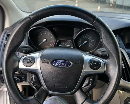 Белый Форд Фокус, объемом двигателя 2 л и пробегом 190 тыс. км за 5900 $, фото 17 на Automoto.ua