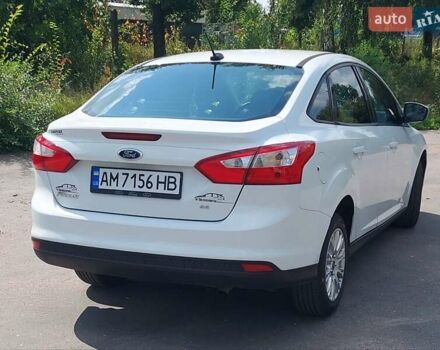 Белый Форд Фокус, объемом двигателя 2 л и пробегом 285 тыс. км за 6700 $, фото 7 на Automoto.ua
