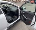 Белый Форд Фокус, объемом двигателя 2 л и пробегом 115 тыс. км за 7700 $, фото 15 на Automoto.ua