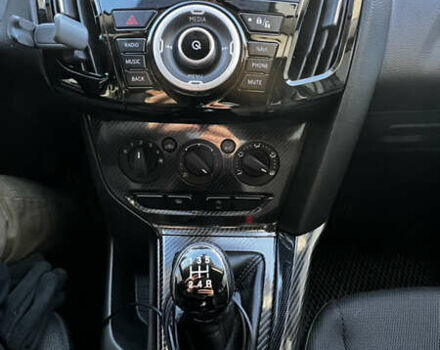 Білий Форд Фокус, об'ємом двигуна 1 л та пробігом 131 тис. км за 8500 $, фото 17 на Automoto.ua