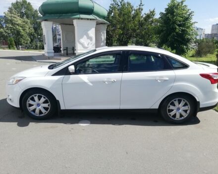 Форд Фокус 2013 в Тетиеве на Automoto.ua Белый Форд Фокус, объемом двигателя 2 л и пробегом 127 тыс. км за 6500 $, фото 2 на Automoto.ua