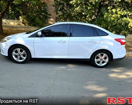 Білий Форд Фокус, об'ємом двигуна 2 л та пробігом 279 тис. км за 6800 $, фото 4 на Automoto.ua