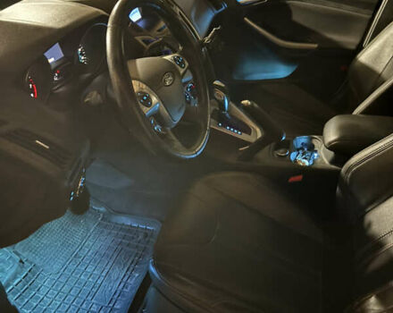 Білий Форд Фокус, об'ємом двигуна 2 л та пробігом 139 тис. км за 7500 $, фото 10 на Automoto.ua