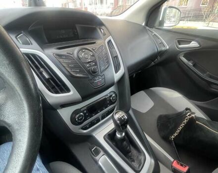 Белый Форд Фокус, объемом двигателя 1 л и пробегом 159 тыс. км за 6500 $, фото 9 на Automoto.ua