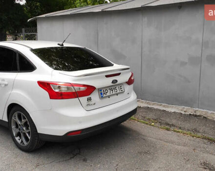 Білий Форд Фокус, об'ємом двигуна 2 л та пробігом 139 тис. км за 7500 $, фото 5 на Automoto.ua