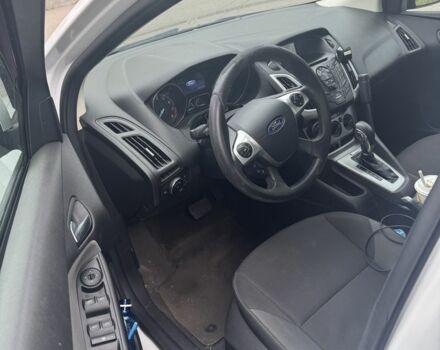 Форд Фокус 2013 в Киеве на Automoto.ua Белый Форд Фокус, объемом двигателя 2 л и пробегом 245 тыс. км за 3200 $, фото 4 на Automoto.ua