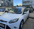 Форд Фокус 2013 в Киеве на Automoto.ua Белый Форд Фокус, объемом двигателя 1.6 л и пробегом 134 тыс. км за 7400 $, фото 1 на Automoto.ua