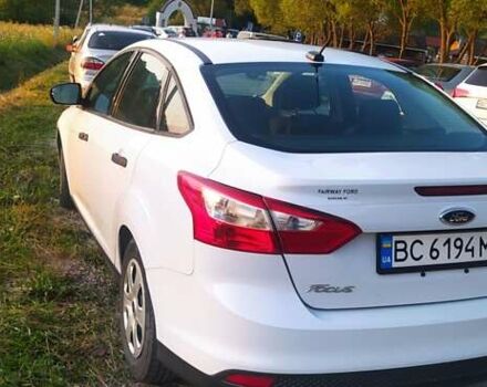 Белый Форд Фокус, объемом двигателя 2.01 л и пробегом 130 тыс. км за 7300 $, фото 2 на Automoto.ua
