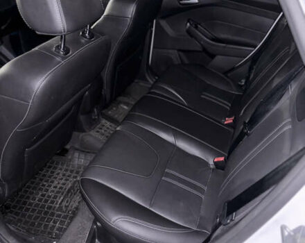 Білий Форд Фокус, об'ємом двигуна 2 л та пробігом 139 тис. км за 7500 $, фото 14 на Automoto.ua