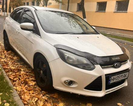 Форд Фокус 2013 в Белгород-Днестровском на Automoto.ua Белый Форд Фокус, объемом двигателя 2 л и пробегом 242 тыс. км за 6500 $, фото 2 на Automoto.ua