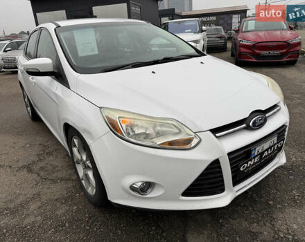 Белый Форд Фокус, объемом двигателя 2 л и пробегом 215 тыс. км за 9490 $, фото 4 на Automoto.ua