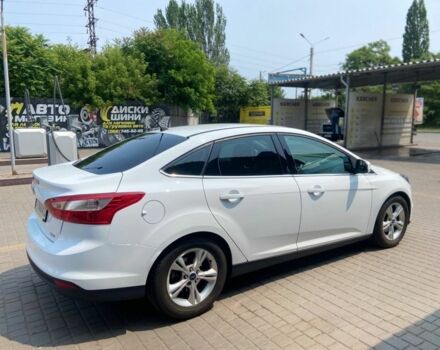 Белый Форд Фокус, объемом двигателя 1 л и пробегом 152 тыс. км за 6000 $, фото 5 на Automoto.ua