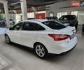 Форд Фокус 2013 в Хмельницком на Automoto.ua Белый Форд Фокус, объемом двигателя 1 л и пробегом 54 тыс. км за 7199 $, фото 5 на Automoto.ua