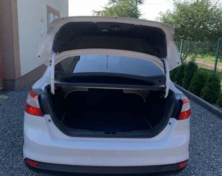 Белый Форд Фокус, объемом двигателя 2 л и пробегом 140 тыс. км за 6500 $, фото 19 на Automoto.ua