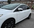 Білий Форд Фокус, об'ємом двигуна 2 л та пробігом 174 тис. км за 7500 $, фото 1 на Automoto.ua