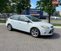 Белый Форд Фокус, объемом двигателя 2 л и пробегом 218 тыс. км за 7500 $, фото 3 на Automoto.ua