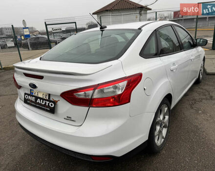 Белый Форд Фокус, объемом двигателя 2 л и пробегом 215 тыс. км за 9490 $, фото 6 на Automoto.ua