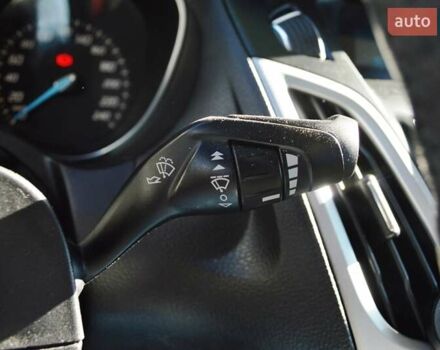 Белый Форд Фокус, объемом двигателя 1 л и пробегом 234 тыс. км за 5950 $, фото 21 на Automoto.ua