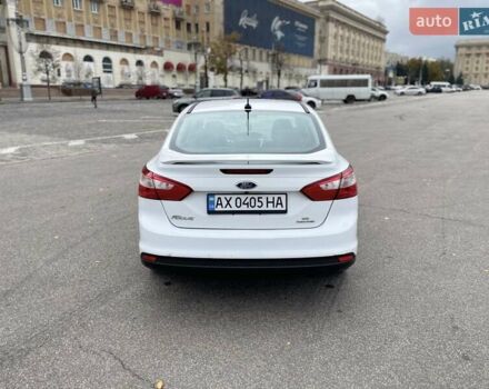 Белый Форд Фокус, объемом двигателя 2 л и пробегом 115 тыс. км за 7700 $, фото 4 на Automoto.ua