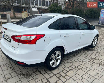 Білий Форд Фокус, об'ємом двигуна 2 л та пробігом 210 тис. км за 6500 $, фото 4 на Automoto.ua