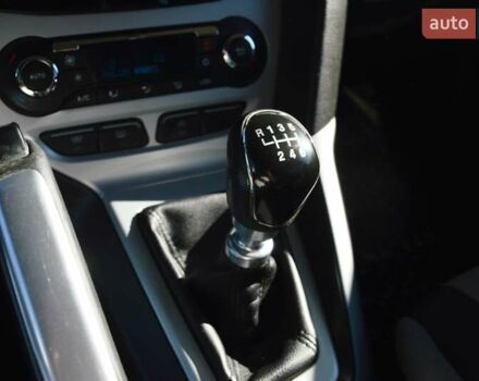 Белый Форд Фокус, объемом двигателя 1 л и пробегом 234 тыс. км за 5950 $, фото 25 на Automoto.ua