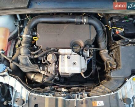 Белый Форд Фокус, объемом двигателя 1 л и пробегом 89 тыс. км за 8499 $, фото 1 на Automoto.ua