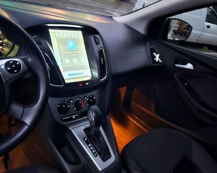 Белый Форд Фокус, объемом двигателя 2 л и пробегом 173 тыс. км за 6100 $, фото 7 на Automoto.ua