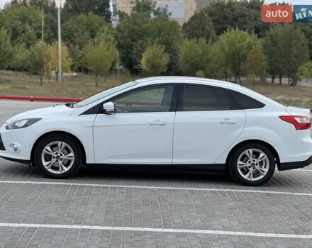 Форд Фокус 2014 в Новоукраинке на Automoto.ua Белый Форд Фокус, объемом двигателя 1 л и пробегом 141 тыс. км за 6800 $, фото 1 на Automoto.ua
