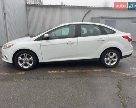 Белый Форд Фокус, объемом двигателя 2 л и пробегом 162 тыс. км за 8000 $, фото 1 на Automoto.ua