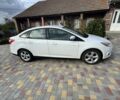 Білий Форд Фокус, об'ємом двигуна 2 л та пробігом 220 тис. км за 7200 $, фото 1 на Automoto.ua